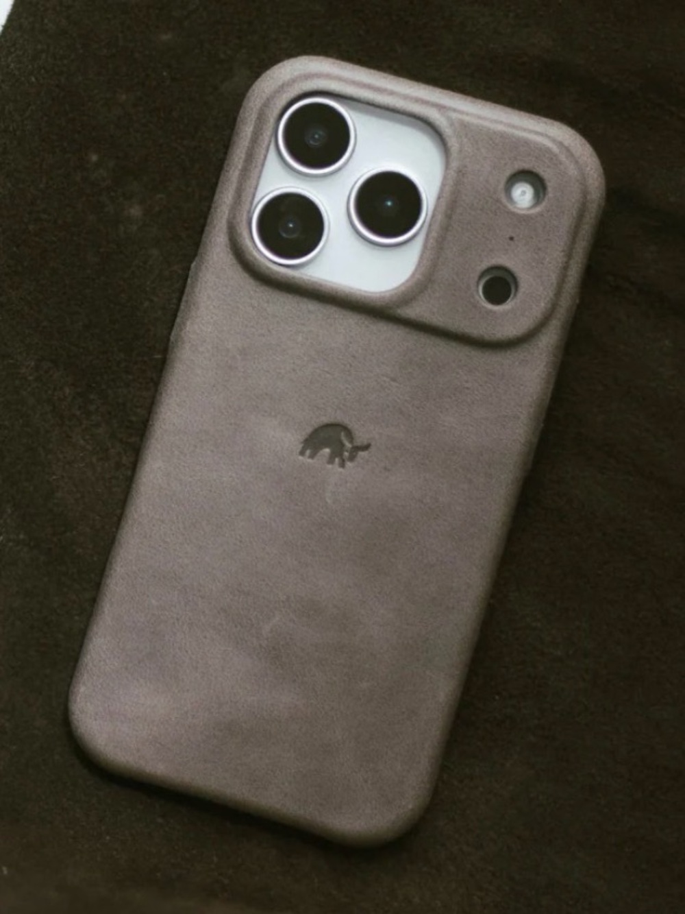 Bullstrap Premium Leather iPhone 17 Pro Case - SLATE